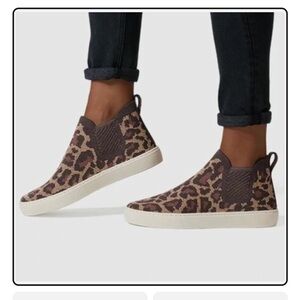Rothy’s leopard animal print hi top sneaker chelsea boot wild cat slip on